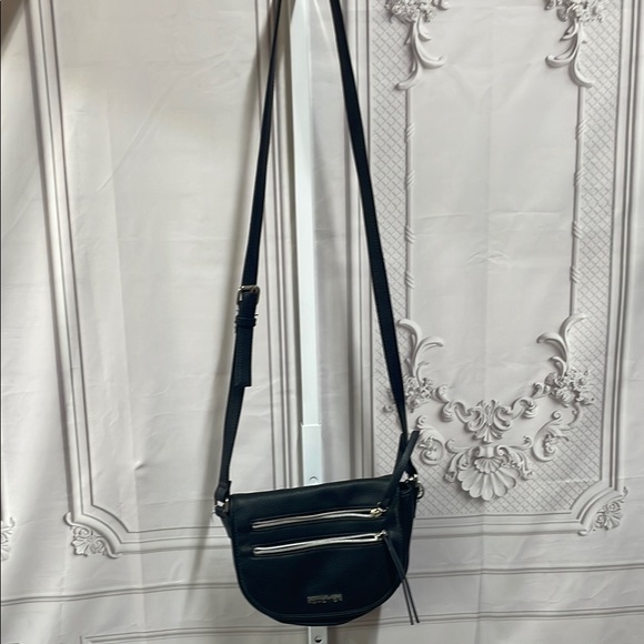 Kenneth Cole Reaction black crossbody handbag purse - Picture 1 of 5